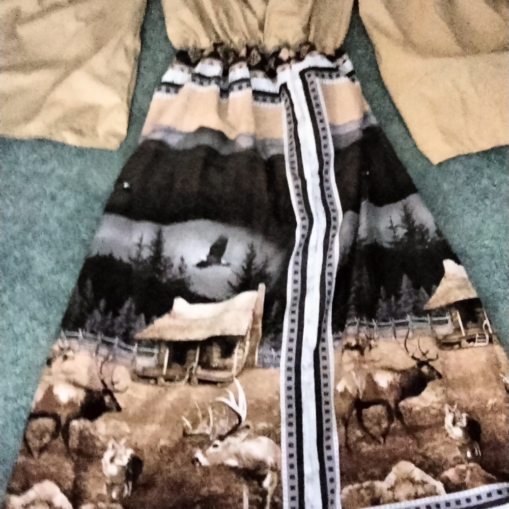 Beige Cabin Scene Maxi Romper - Picture 2 of 2